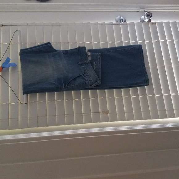 MNG Mango Vintage Jeans,4, Martina, flare with a little whiskering, like new - Picture 1 of 5